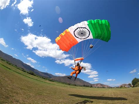 7500 sq ft Indian National Flag displayed at Mt. Vinson Base in Antarctica