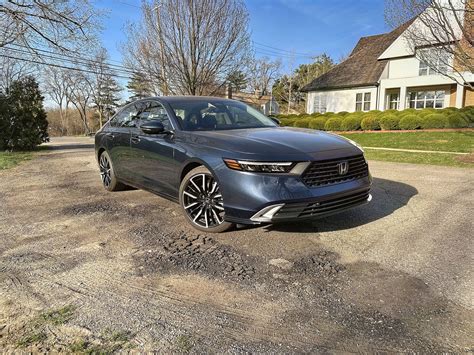 2023 Honda Accord Hybrid Review: It's Better Than a Crossover | Gear Patrol
