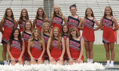 High School Cheerleaders 2022