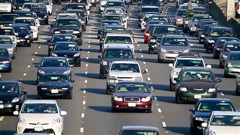 Budweiser Super Bowl commercial stars young Clydesdale foal