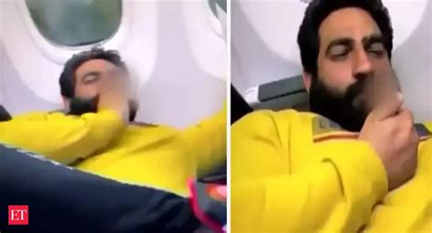 Viral video: Bodybuilder Bobby Kataria smoking in SpiceJet flight ...