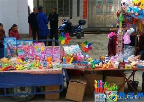 春节摆地摊卖玩具能赚钱吗