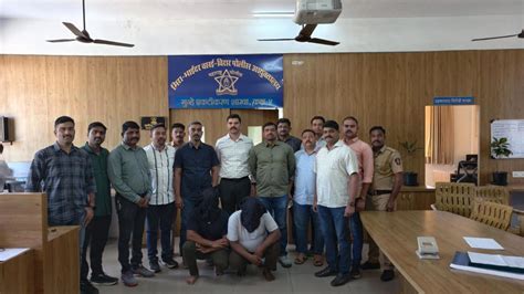 Police bust international cyber fraud racket duping citizens of Rs 200 ...