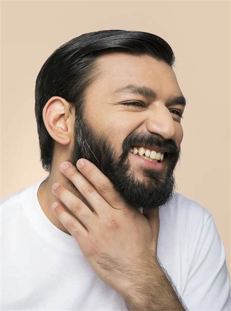 7 Steps From The Only Beard Washing Guide Guys Need To Pay Attention To