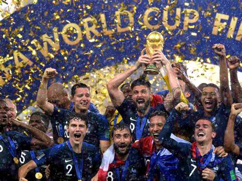 第21届世界杯足球决赛上演精彩好戏 法国队夺得大力神杯_韶关发布
