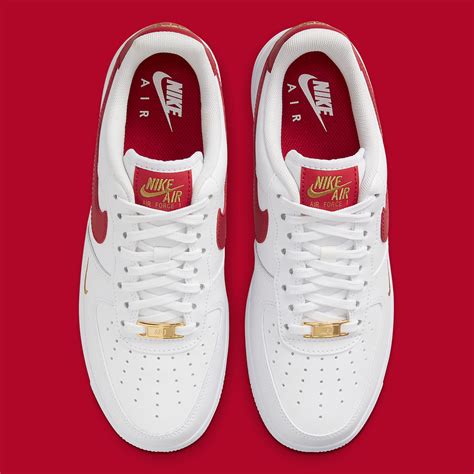 nike red and gold,www.npssonipat.com