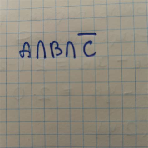 Опишіть множину, яка відповідає замальованій частині діаграми Венна ...