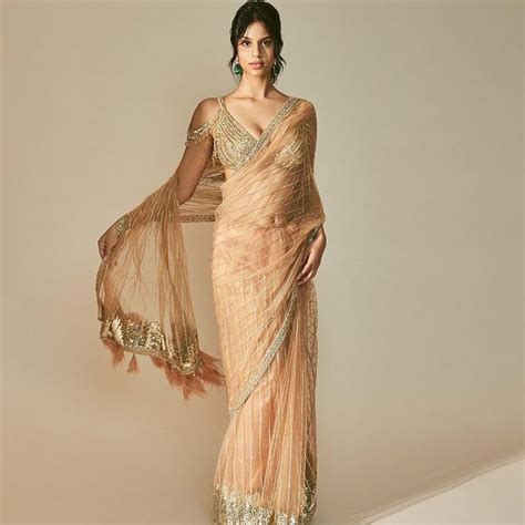 Saree Draping Styles: नई-नई दुल्हन पर खूब जंचेंगे ये साड़ी ड्रेपिंग ...