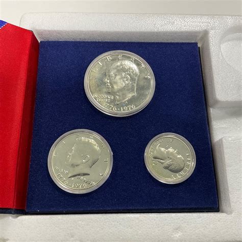 -140- COINS | 1976 Bicentennial Silver Proof Set | EstateSales.org