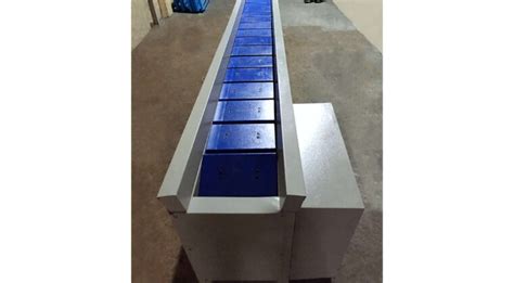 Slat Chain Conveyor Manufacturer - Conveyors India