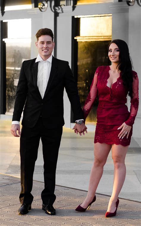 Wedding Dress Code: From Formal To Smart Casual