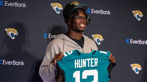 2025 NFL draft: Jaguars' Travis Hunter with top selling jersey