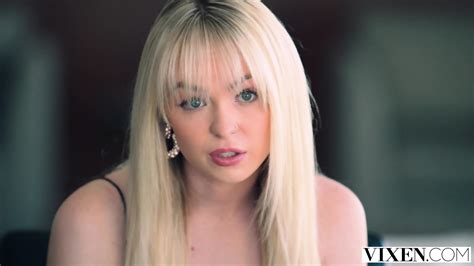 VIXEN Stunning Petite Cecilia Lion Seduces Her Playboy Boss - EPORNER