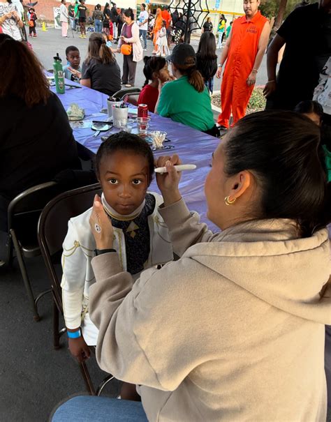 Samuel Kennedy Elementary School Computer Lab 的图像结果