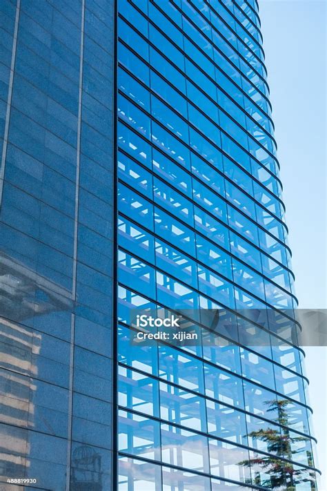 Building Glass Window 的图像结果