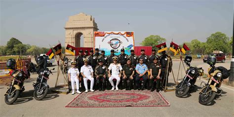 DGAFMS Flagged Off Motorcycle Expedition To Commemorate 258th Amc ...