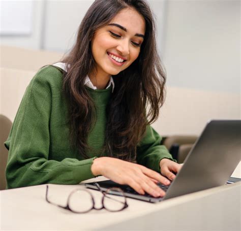 Program-Enrolled Example 的图像结果