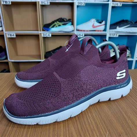 SLIPON SKECHER, Women's Fashion, Footwear, Loafers on Carousell