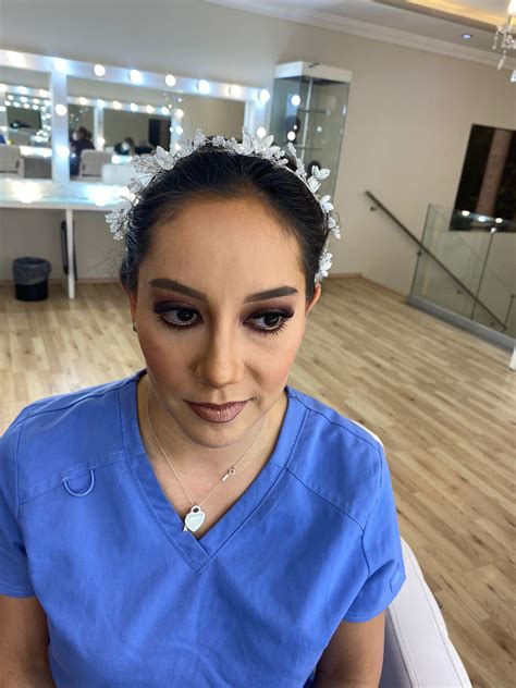 Pin de Ines Hernandez en Maquillaje novia | Maquillaje novia, Novios