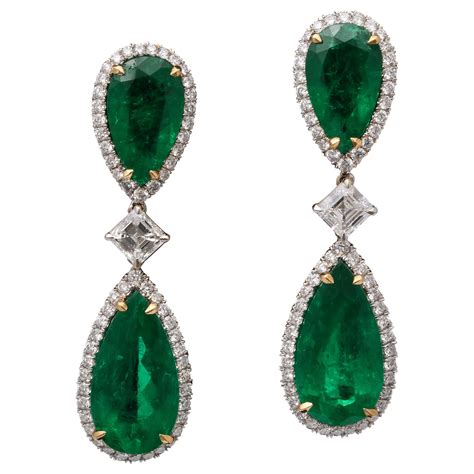 Fine Colombian Emerald and Diamond Earrings For Sale at 1stDibs ...