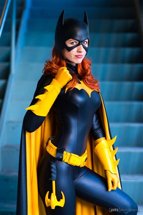 Batgirl // WonderCon 2017 | Cosplay woman, Batgirl cosplay, Dc cosplay