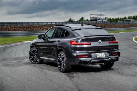 Bmw X4 Vs Bmw X4 M40I at Edith Carter blog