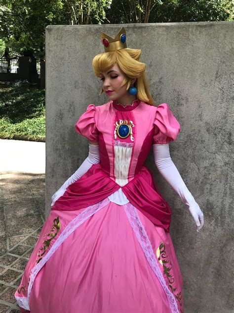 Princess Peach Costume Hot Topic