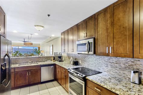 2-Bedroom Suites in Maui, Hawaii | Sands of Kahana Resort