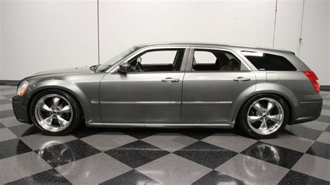 2005 Dodge Magnum | Classic Cars for Sale - Streetside Classics