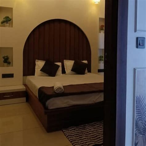 HOTEL MANGO TREE (Hansi) - Hotel Reviews, Photos, Rate Comparison ...