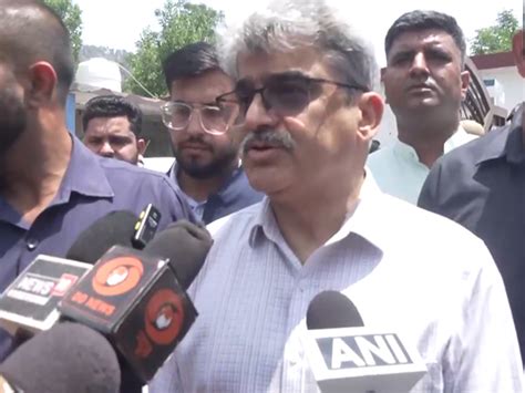 J-K Chief Secy says relief underway in LoC shelling-hit areas, more ...