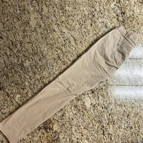 khakis chino pants ☄️ *size 30 *in good preloved... - Depop