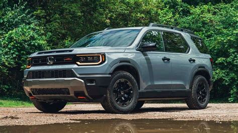 Best 2-Row SUVs for 2025, Tested
