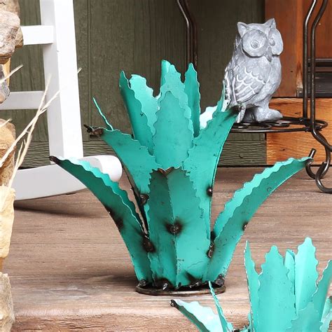 Buy Sunnydaze Tequila Agave Metal Plant Statue - Rustic Metal Agave ...