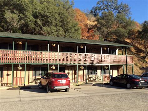 THE RIVER INN & CABINS (Three Rivers) - Inn Reviews, Photos, Rate ...