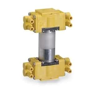 Quad-Head Diaphragm Pump, for Fluids, 4.9/3.2 LPM; 12 VDC : Amazon.in ...