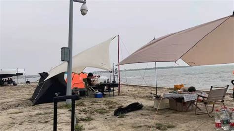 科普团队海边“摆摊”培训 300多名游客现场学急救--海丝网