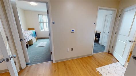 Piedmont Central – 2BR/1BA Shared Suite (Shared Room)