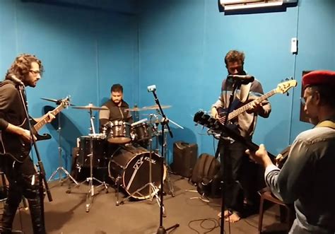 The Jam Room - Gallery - Jam Session