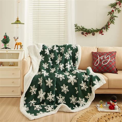 Fleece Throw Blanket Emerald Green Picnic Blankets for Couch Christmas ...