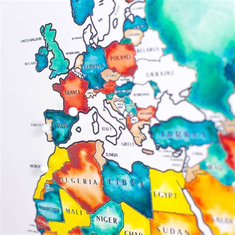 Color Your Own World Map 的图像结果