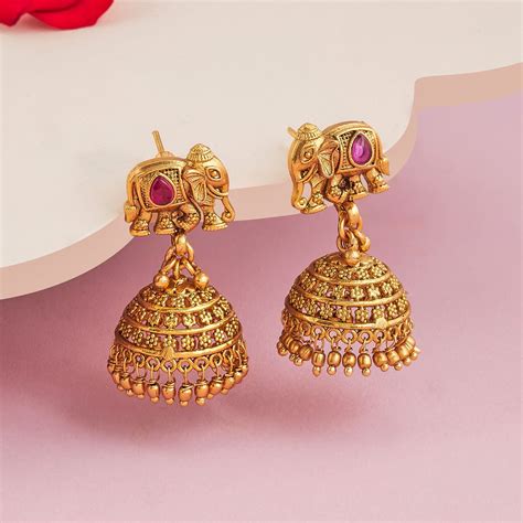 Traditional Gold Jewellery for Morning Rituals