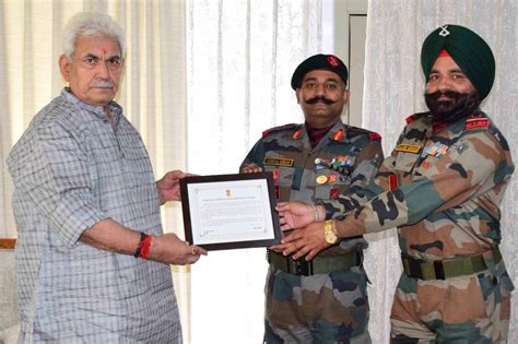 5th Battalion of the Jammu & Kashmir Light Infantry conferred with Lt ...