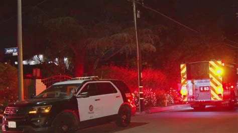 Security guard shot outside music executive Cash XO’s Encino home | FOX ...