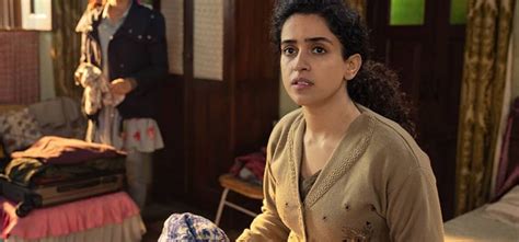 Movies Like Pagglait Which Describe Dysfunctional Families
