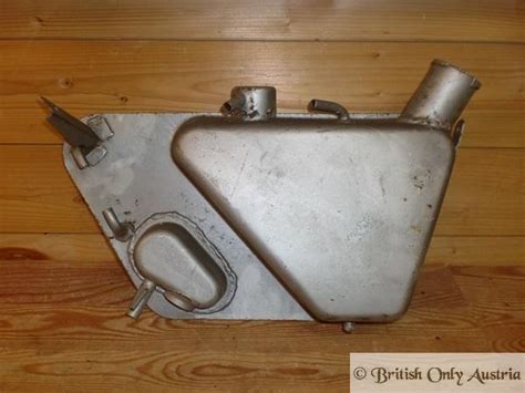 Norton Commando 750cc Fastback Oil Tank, Genuine, NOS. | BRITISH Only ...