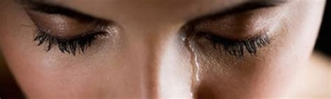 Crying Multilanguage 的图像结果