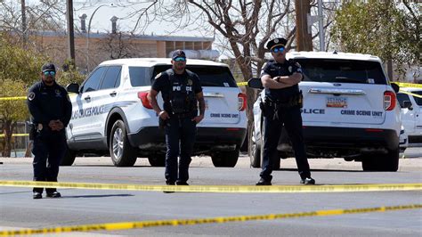 Three dead, 15 hurt in New Mexico mass shooting
