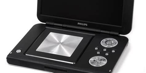 10 Gadgets Every 2000s Kid Was Obsessed With