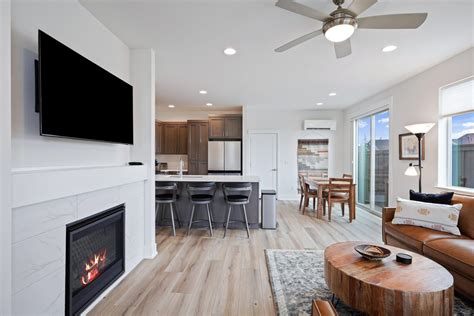 Mid-term rentals & Property Management | Deschutes Homebase